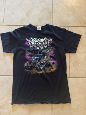 Son-Uva Digger Triple T-shirt